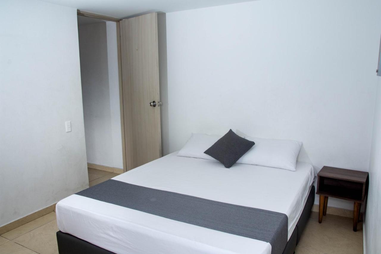 13 Trece Aparta 3* Medellin