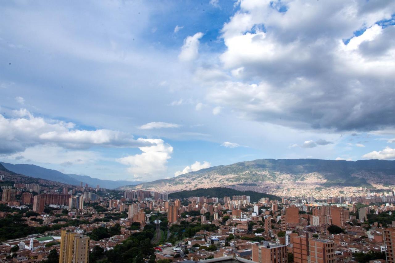 13 Trece Aparta 3* Medellin